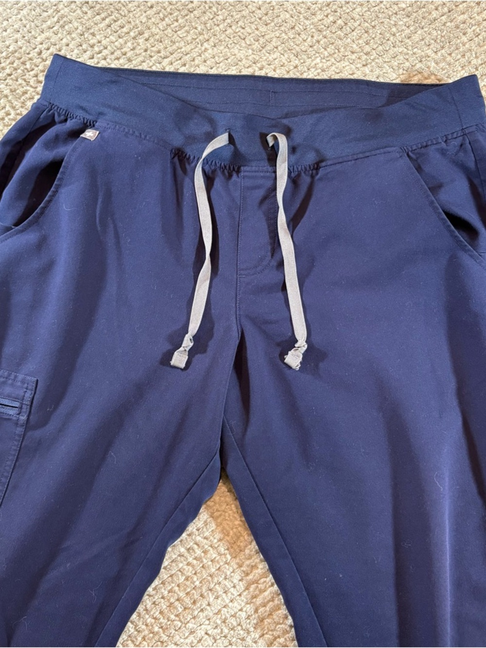 Figs Women’s L Scrub Pants Navy with Gray Drawstring